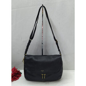 Fossil Black Pebbled Leather Zipper Flap Closure Crossbody Bag